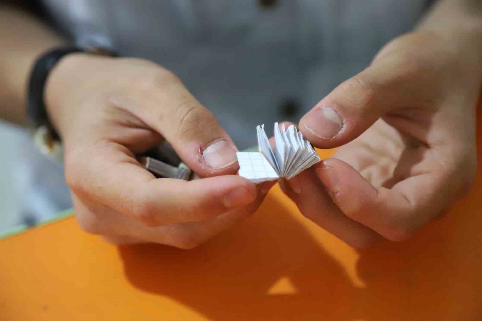 14 yaşında atık malzemeleri minyatür sanatına dönüştürüyor 6 14 yasinda atik malzemeleri minyatur sanatina donusturuyor 2 jc3dp3dt