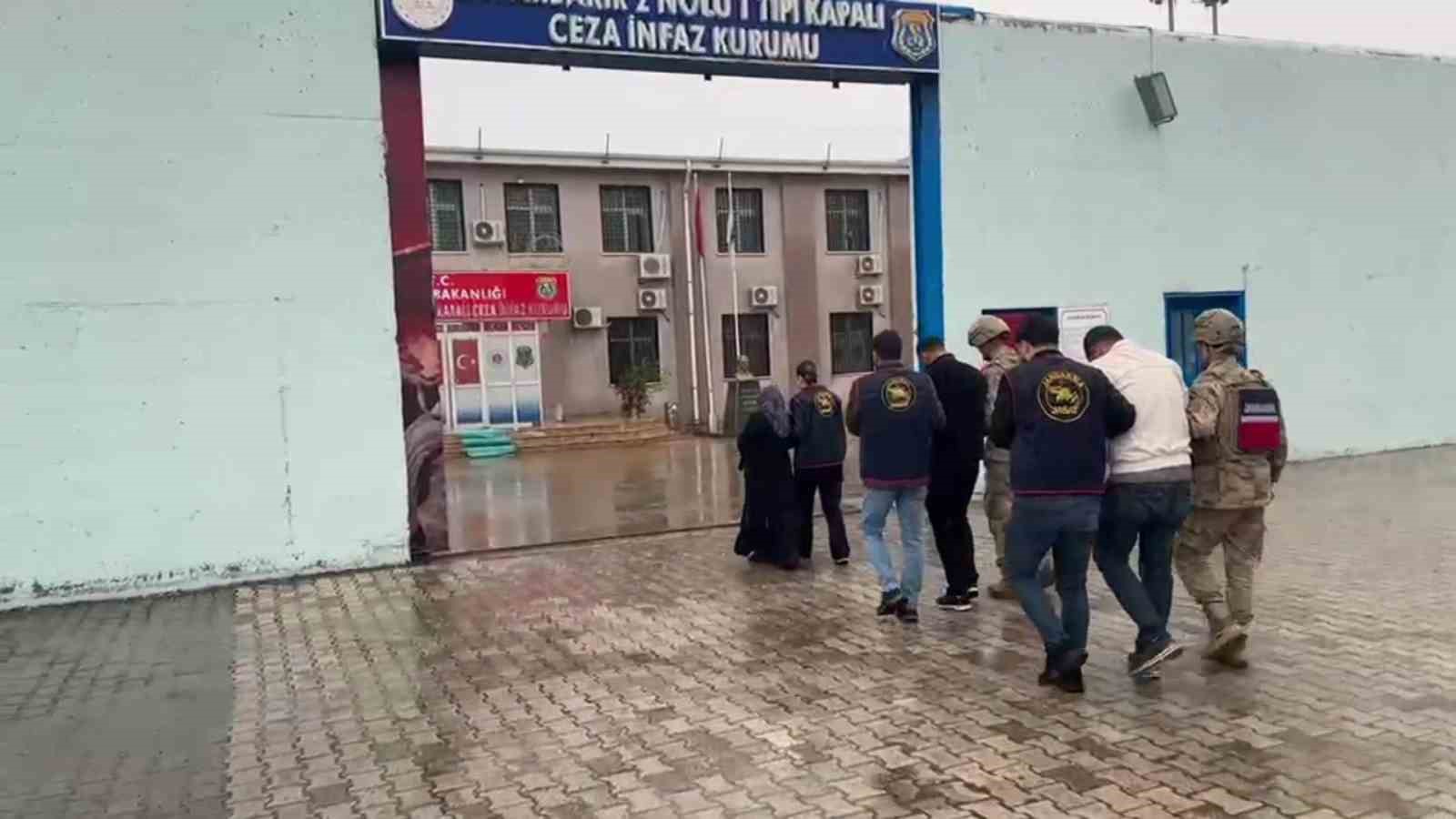 14 yıl önce işlenen çocuk cinayetinin failleri jandarma dedektiflerinden kaçamadı 4 14 yil once islenen cocuk cinayetinin failleri jandarma dedektiflerinden kacamadi 0