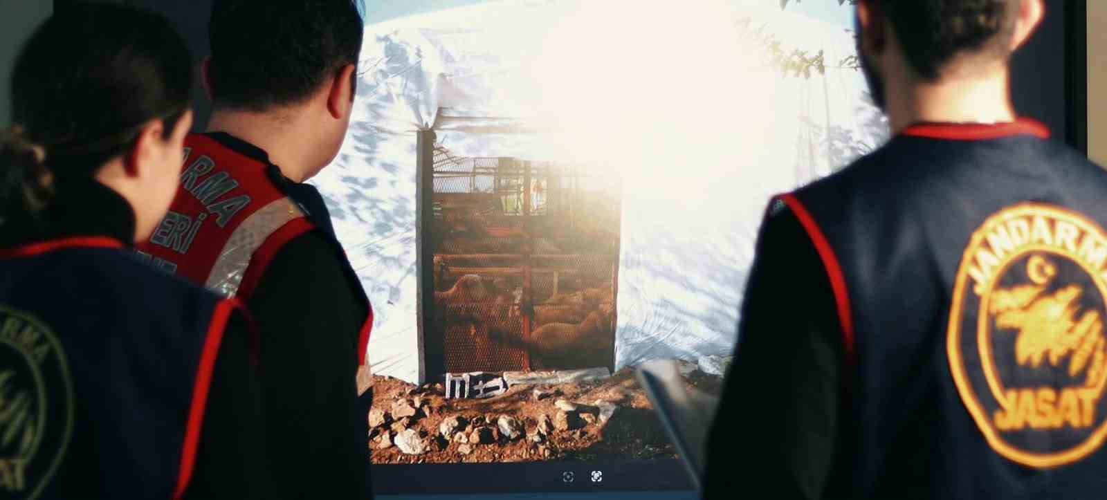 14 yıl önce işlenen çocuk cinayetinin failleri jandarma dedektiflerinden kaçamadı 5 14 yil once islenen cocuk cinayetinin failleri jandarma dedektiflerinden kacamadi 1 JzXtwHwn
