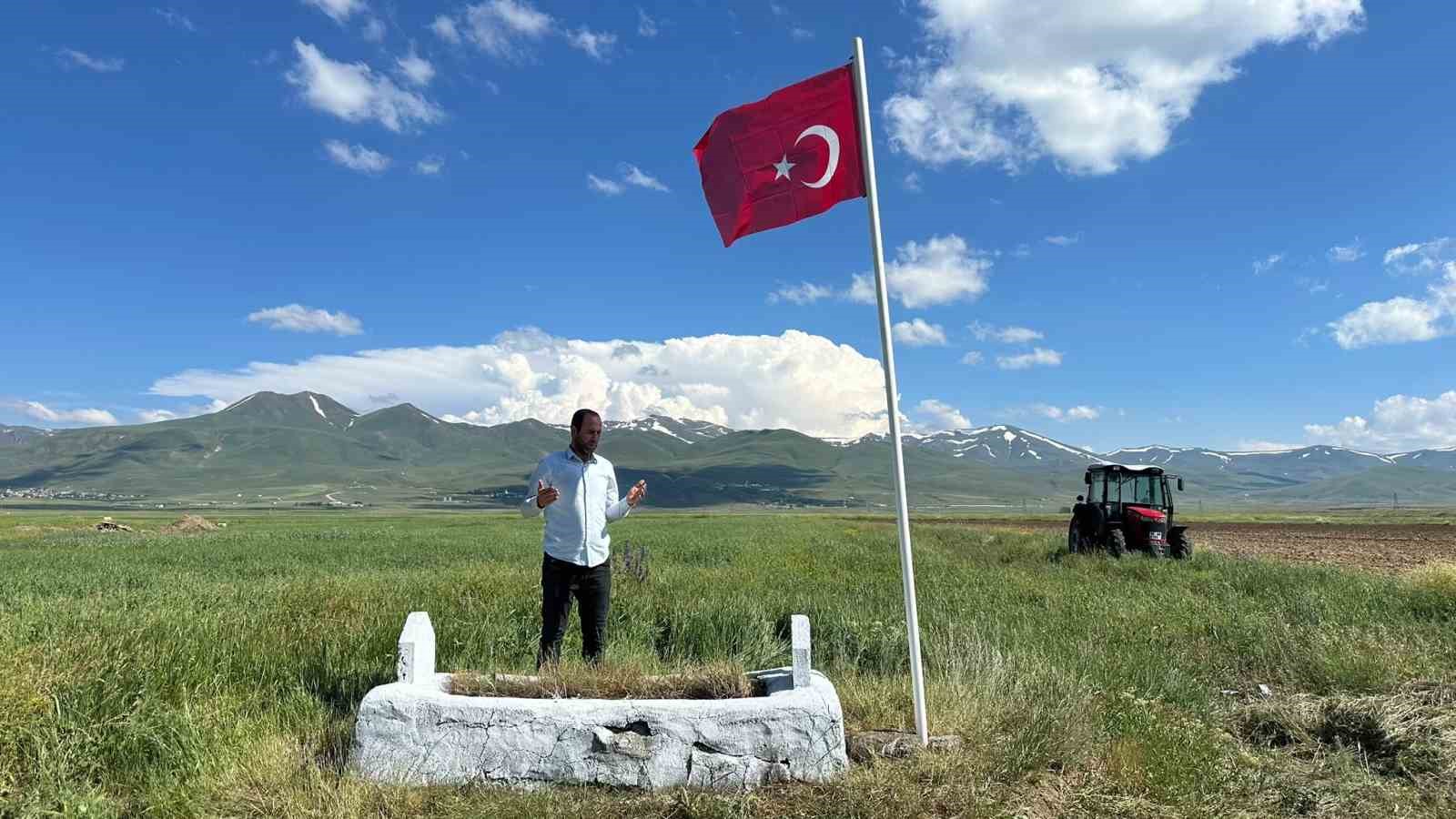 149 yildir erzurum ovasinda nobet tutan sehide vefa 7