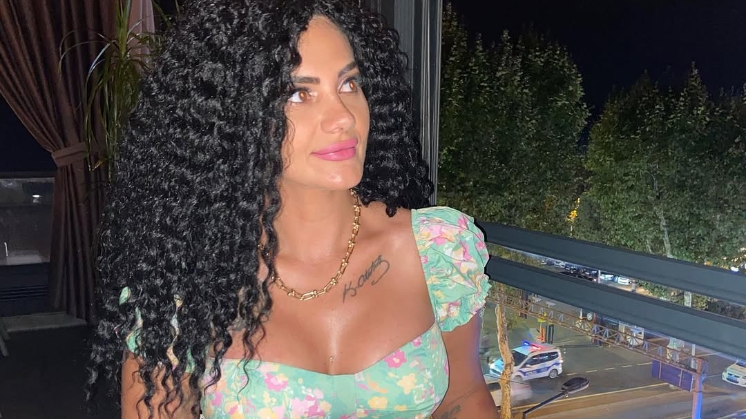 Ayça Ekin Beğen bambaşka biri oldu! Kısmetse Olur’un unutulmaz ismi son haliyle olay yarattı 10 Ayça Ekin Beğen kimdir?