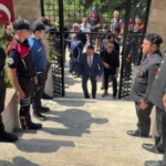 15-temmuz-demokrasi-ve-milli-birlik-gununde-sehitlik-ziyareti-J5YdrkJ2.jpg