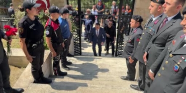 15-temmuz-demokrasi-ve-milli-birlik-gununde-sehitlik-ziyareti-J5YdrkJ2.jpg