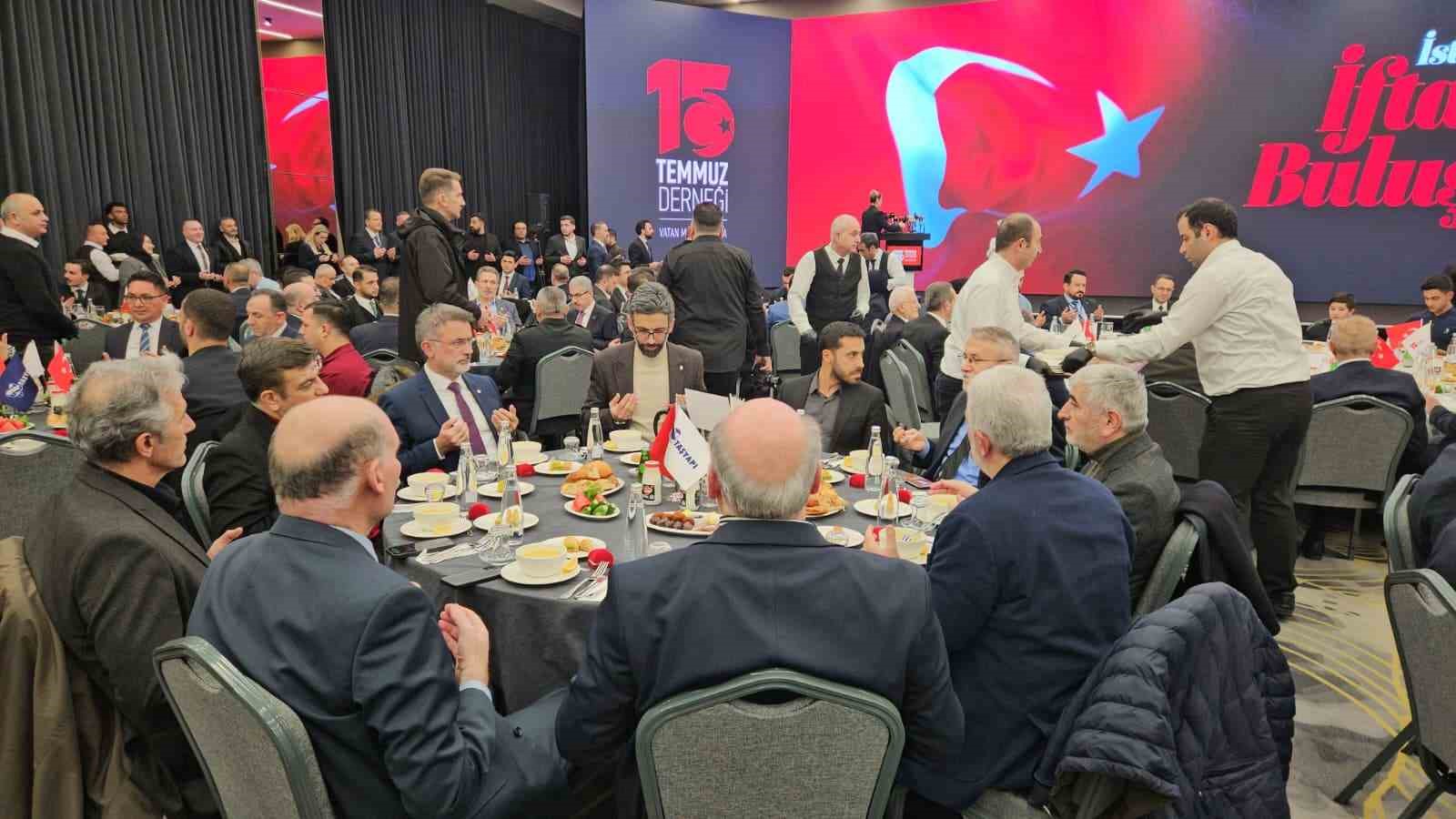 15 temmuz derneginden 18 mart canakkale zaferinin yil donumunde iftar 2 ZVHyAt9X