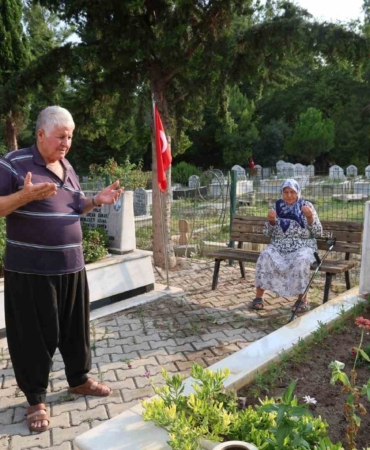 15-temmuz-gazisi-konuralp-sehit-ailelerinin-acisi-10-yil-gecse-de-ilk-gunku-gibi-8OF3H5rn.jpg