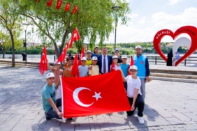 Depremzedelerden Baykar konutlarına tam not 1 thumbnail