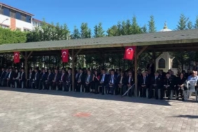 15 Temmuz şehidi annesi: "Onuncu yılındayız, şehidimiz gururumuz, onurumuz, oğlumuz, her şeyimiz" 2 thumbnail