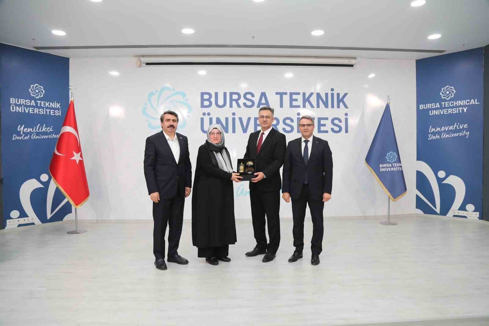 15 Temmuz Şehidi Prof. Dr. İlhan Varank BTÜ’de anıldı 8 15 temmuz sehidi prof dr ilhan varank btude anildi 4 SaO2bEQw