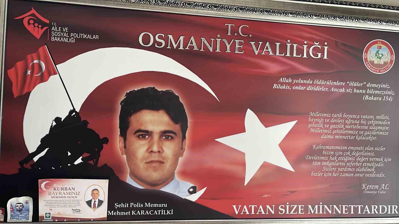 15 temmuz sehidinin annesi benim kuzum bir gitti bin tane kardes birakti bana 0 vlbcPd4f