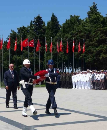 15-temmuz-sehitleri-sehitler-abidesinde-anildi-NgPkSewA.jpg
