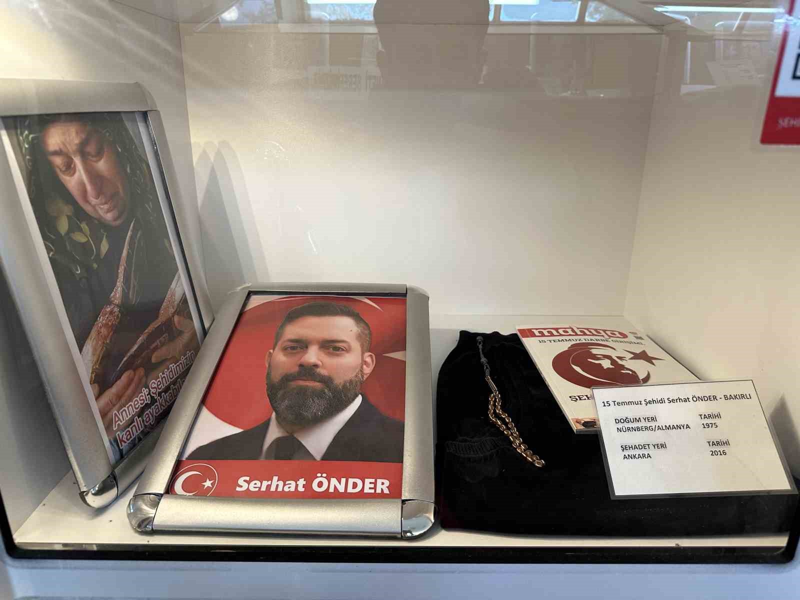15 Temmuz şehitlerinin eşyaları müzede sergileniyor 9 15 temmuz sehitlerinin esyalari muzede sergileniyor 5 lZPC9Xcv