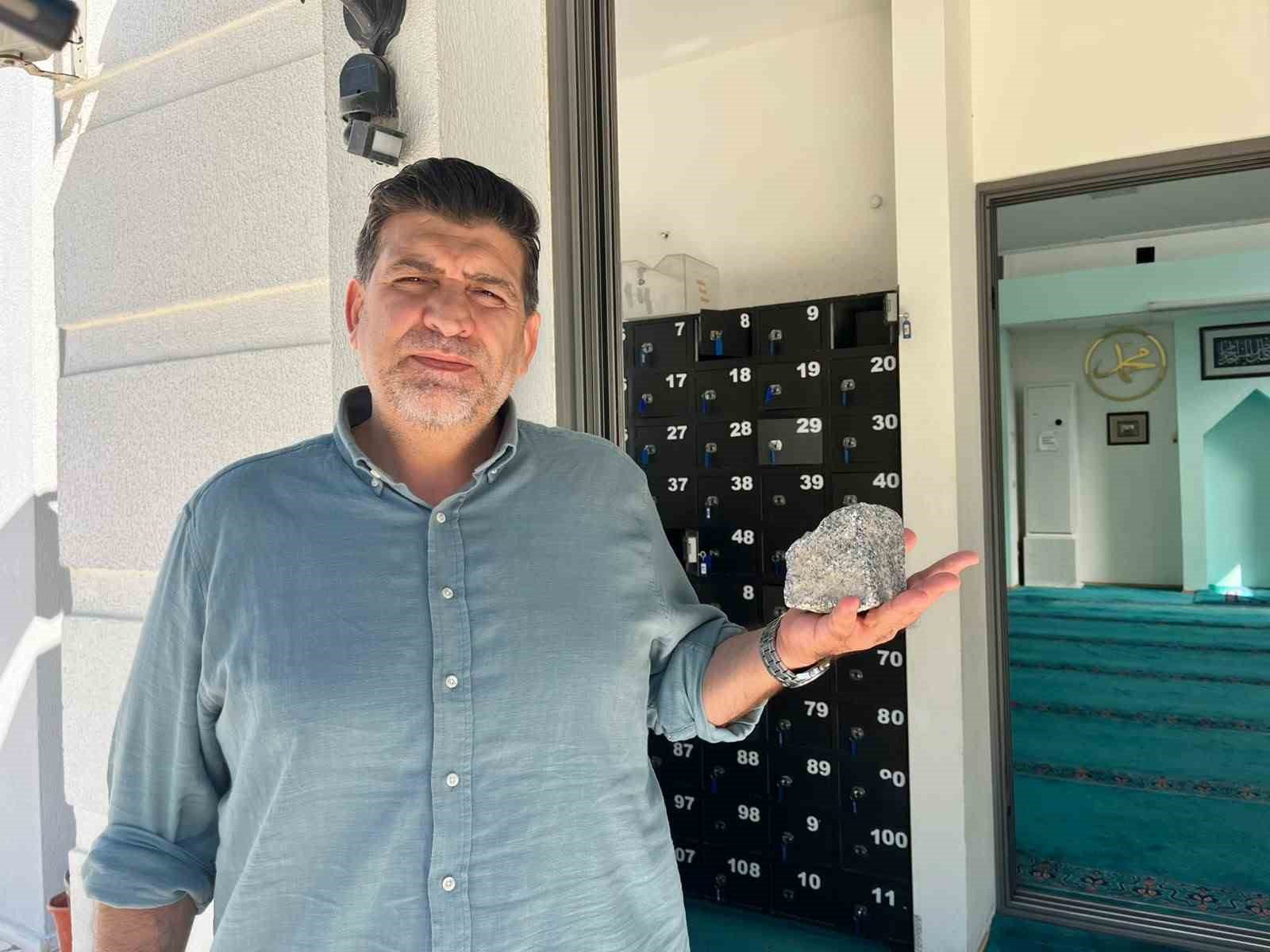 15 temmuzda izmirde saldiriya ugrayan camide ibretlik tevafuk 1 CkhqpCJQ