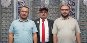 15-temmuzda-sela-okurken-tasli-saldiriya-ugramistimanisali-15-temmuz-gazisi-o-gece-yasananlari-anlatti-AhxinRUu.jpg