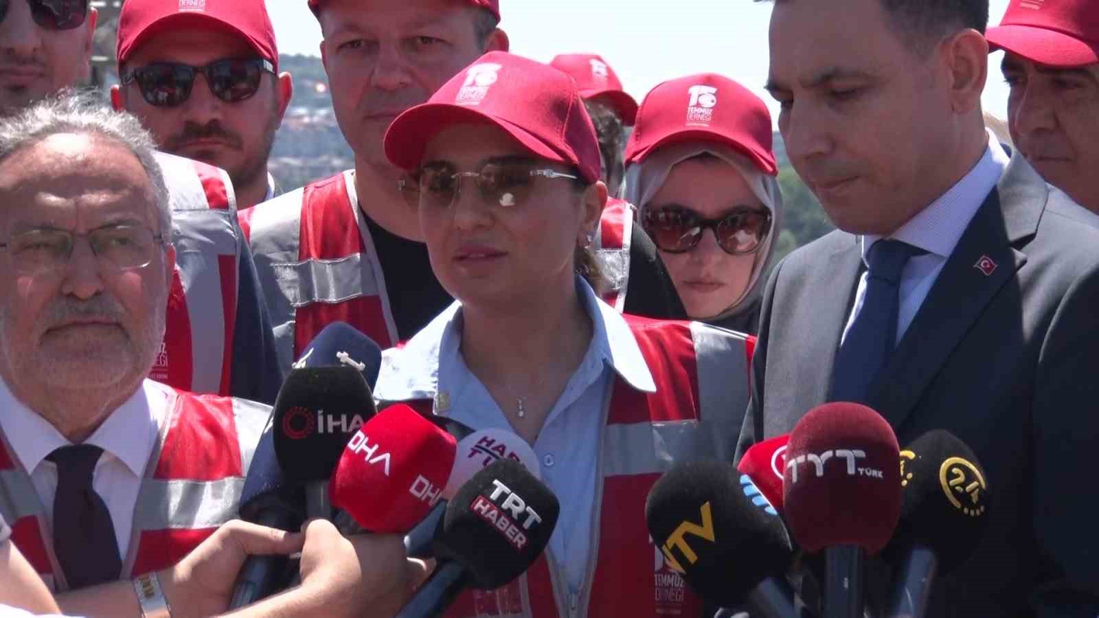 15 Temmuz’un 10’uncu yılında 15 Temmuz Şehitler Köprüsü’ne dev Türk bayrağı asıldı 5 15 temmuzun 10uncu yilinda 15 temmuz sehitler koprusune dev turk bayragi asildi 1 8kWKinKW