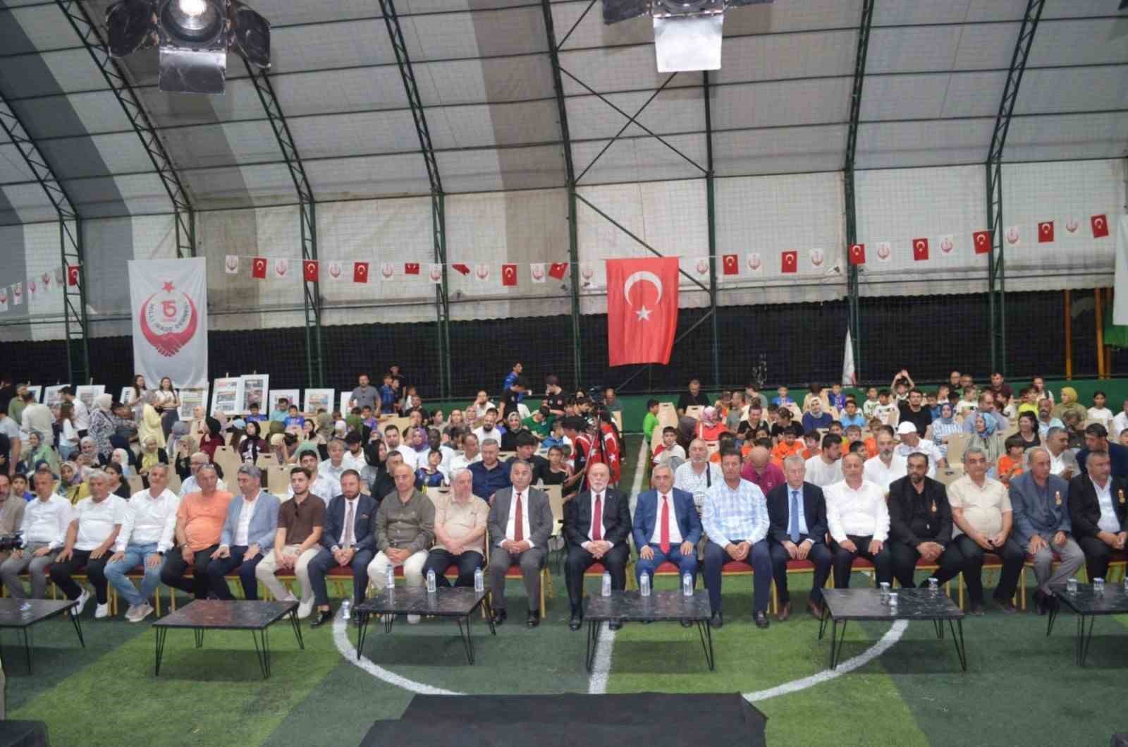 15 Temmuz’un kahramanlık destanı yeni nesillere aktarılıyor 4 15 temmuzun kahramanlik destani yeni nesillere aktariliyor 0 IYWbWZ7e