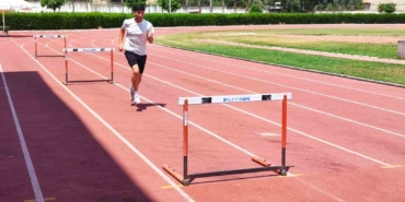 15-yasinda-5-kez-turkiye-sampiyonu-oldu-hedef-olimpiyat-sampiyonlugu-XyEkEXit.jpg