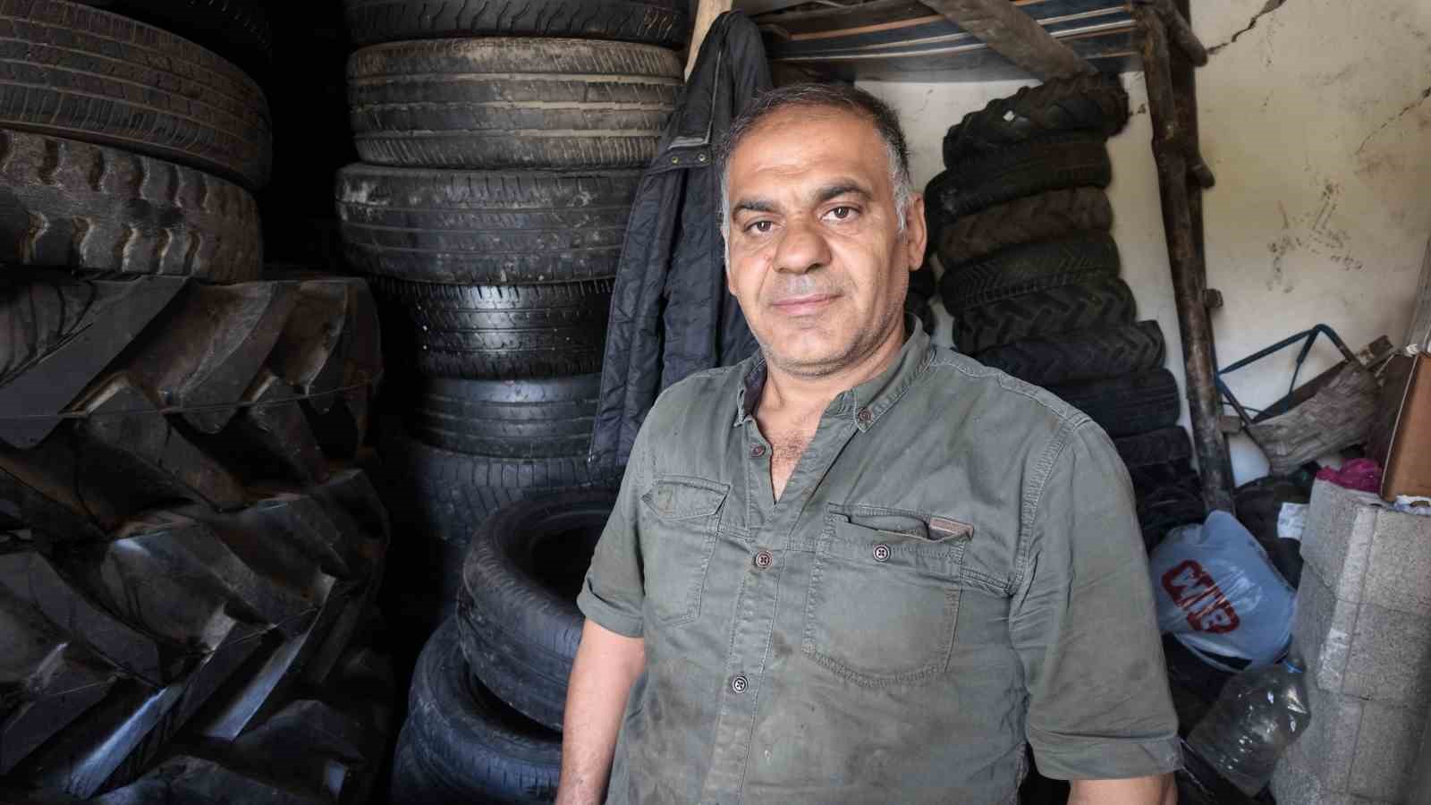 15 yasinda basladi 35 yildir arac lastigi ile yatip kalkiyor 2 Kftqmv13