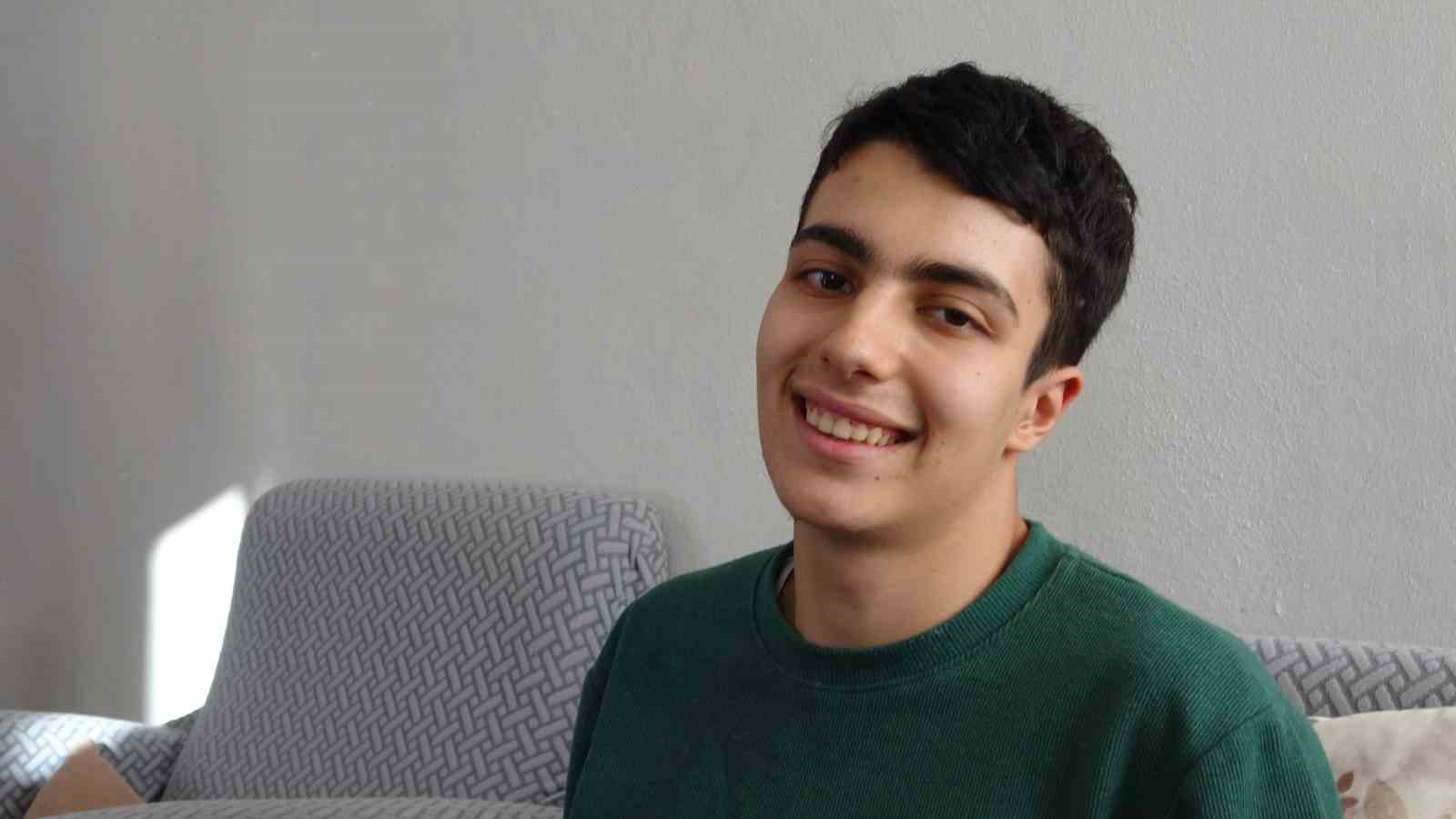 15 yasindaki burakin otizmle mucadelesi basari hikayesine donustu 2 JESE2SeL