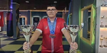 15-yasindaki-milli-dart-sporcusu-atasayardan-onemli-basarilar-TltzZgde.jpg