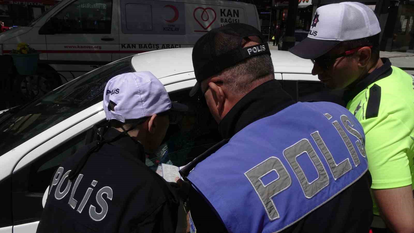 15 yildir evinde polis uniformasiyla gezen mertin polis olma hayali gercek oldu 6 zSg1ZwYj