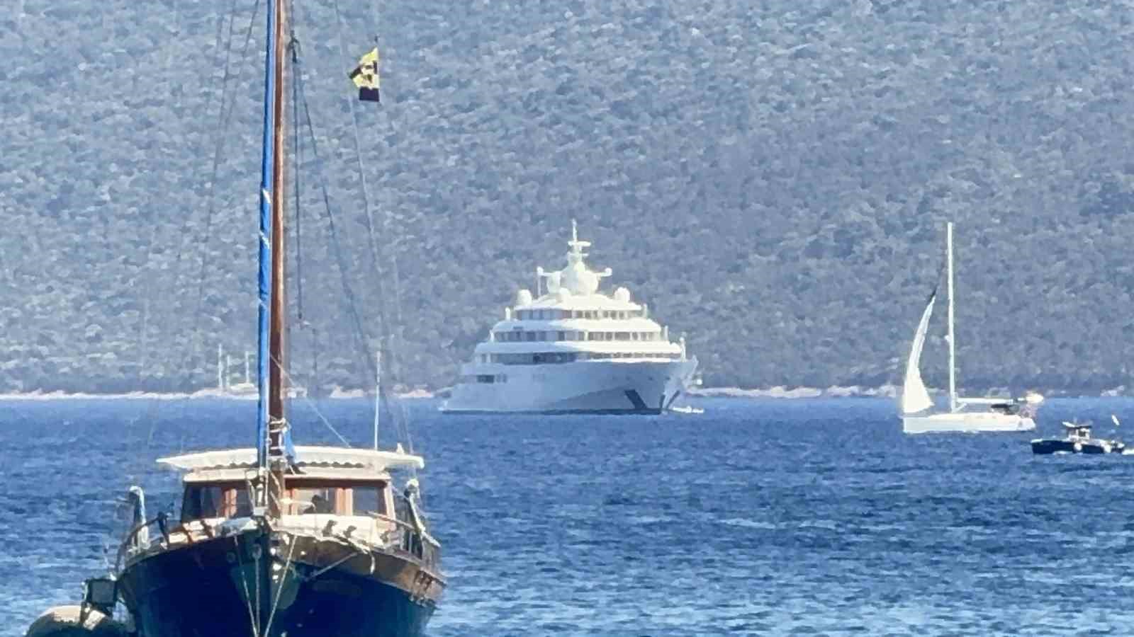 150 milyon dolarlik yuzen saray bodrumda 4 HymfbSQO