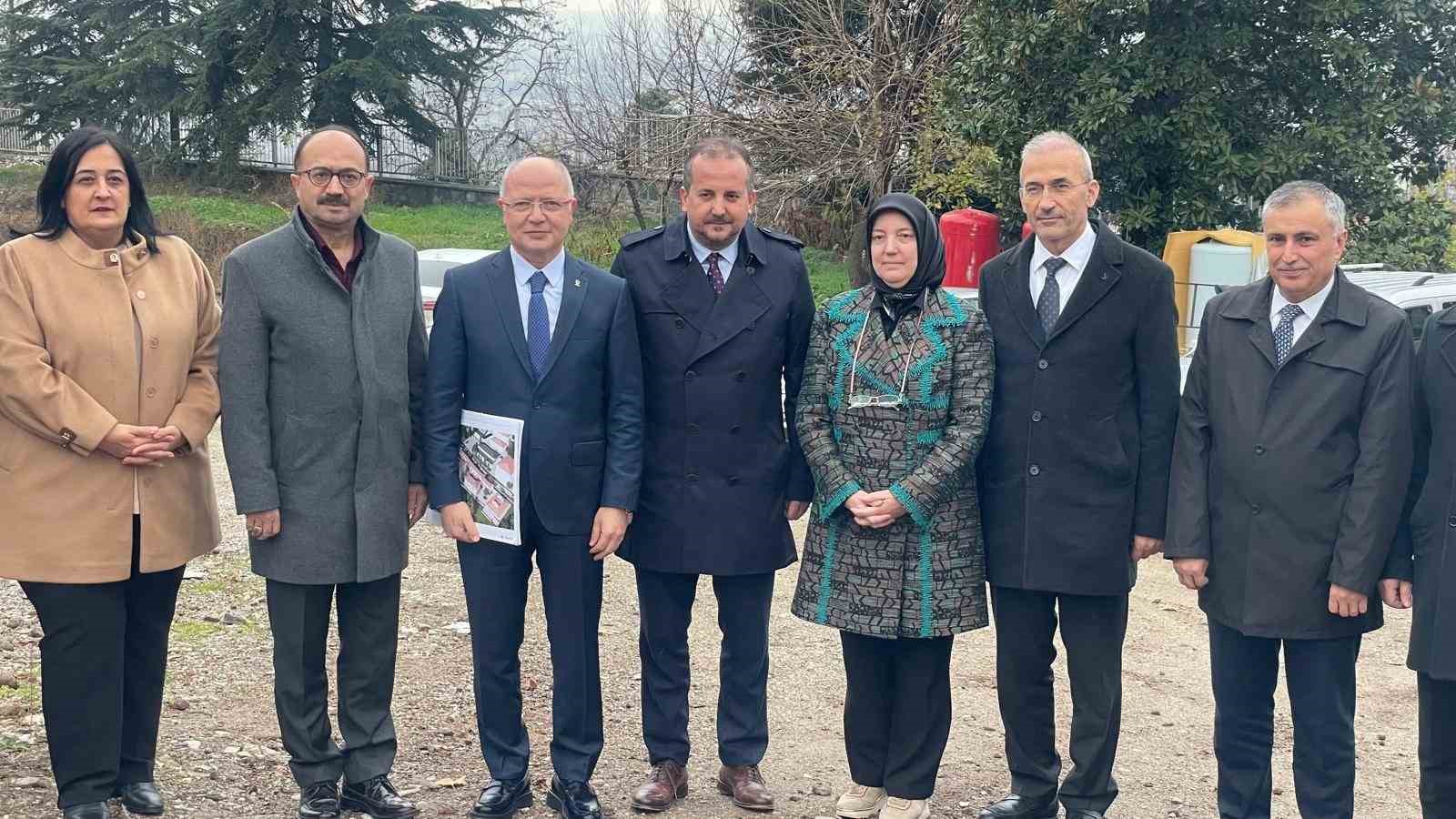 157 yillik mazisi bulunan turkiyenin ilk meslek lisesi aslina gore yeniden insa edilecek 0 zjeXtntd