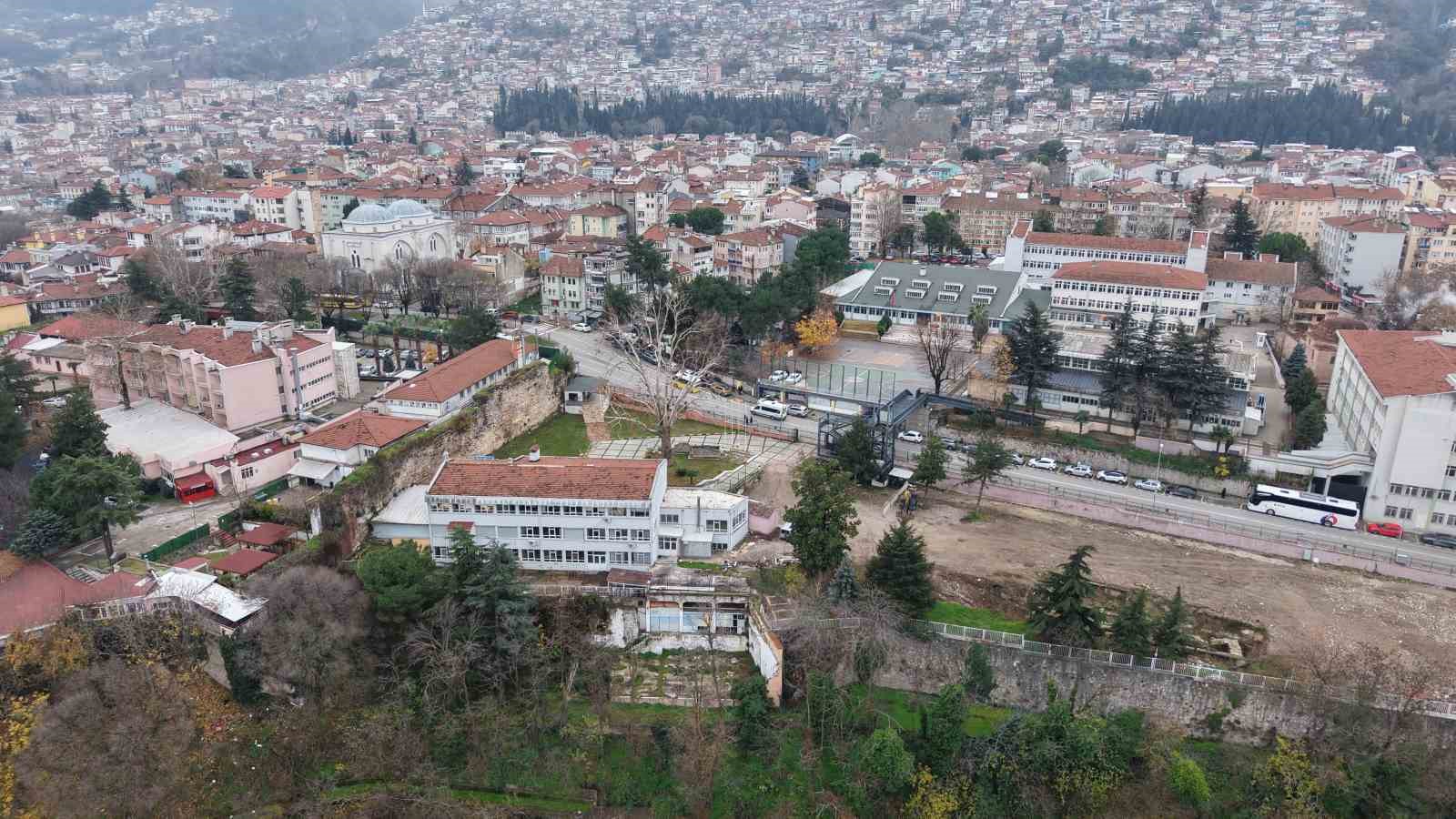 157 yillik mazisi bulunan turkiyenin ilk meslek lisesi aslina gore yeniden insa edilecek 12 CiXpJlFu