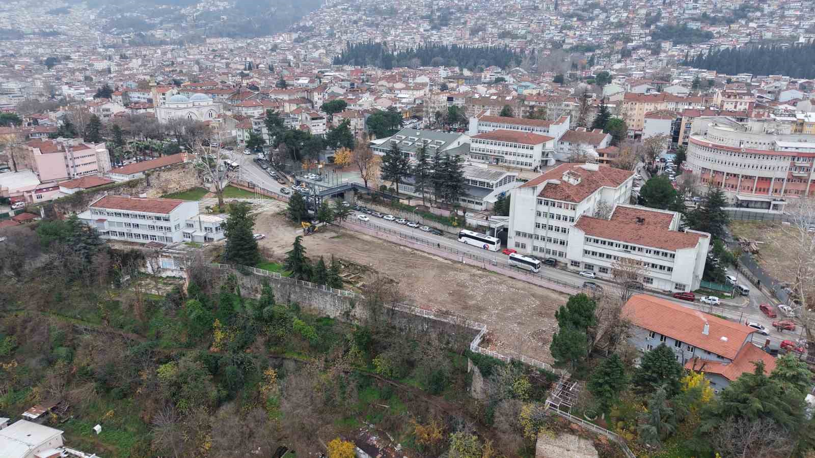 157 yillik mazisi bulunan turkiyenin ilk meslek lisesi aslina gore yeniden insa edilecek 16