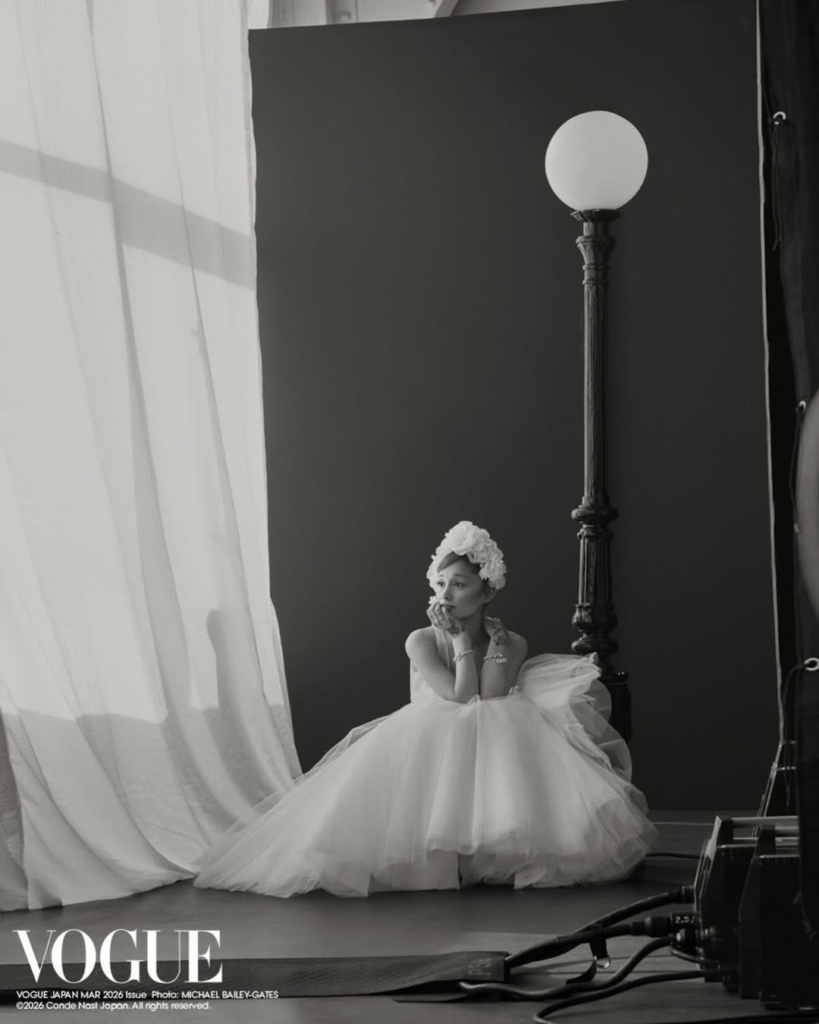 Ariana Grande Vogue Japan kapağında olay oldu! Parmak detayı sosyal medyayı karıştırdı 15 Ariana Grande kimdir ve neden her yaptığı olay oluyor?