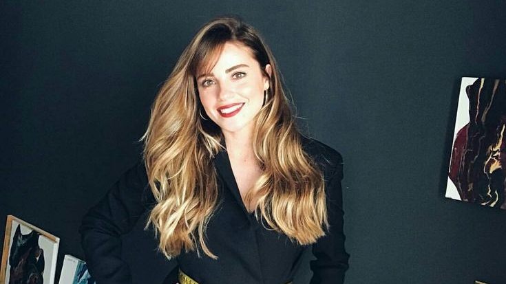 Ezgi Eyüboğlu kimdir?