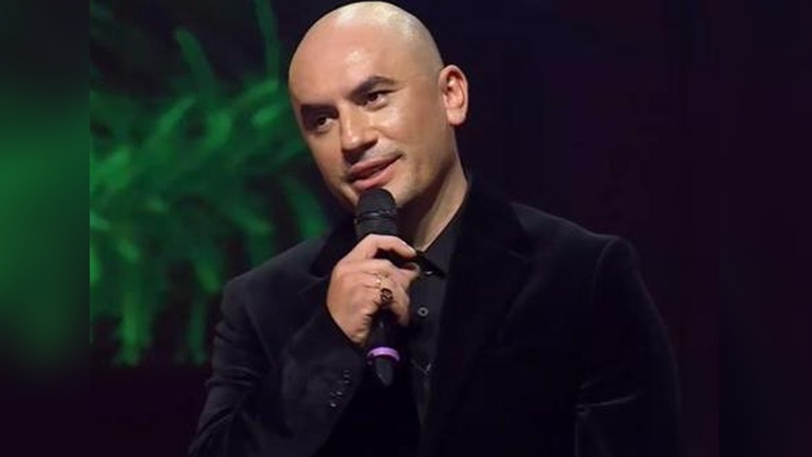 giray altınok  o ses türkiye yılbaşı özel jürisi mi?