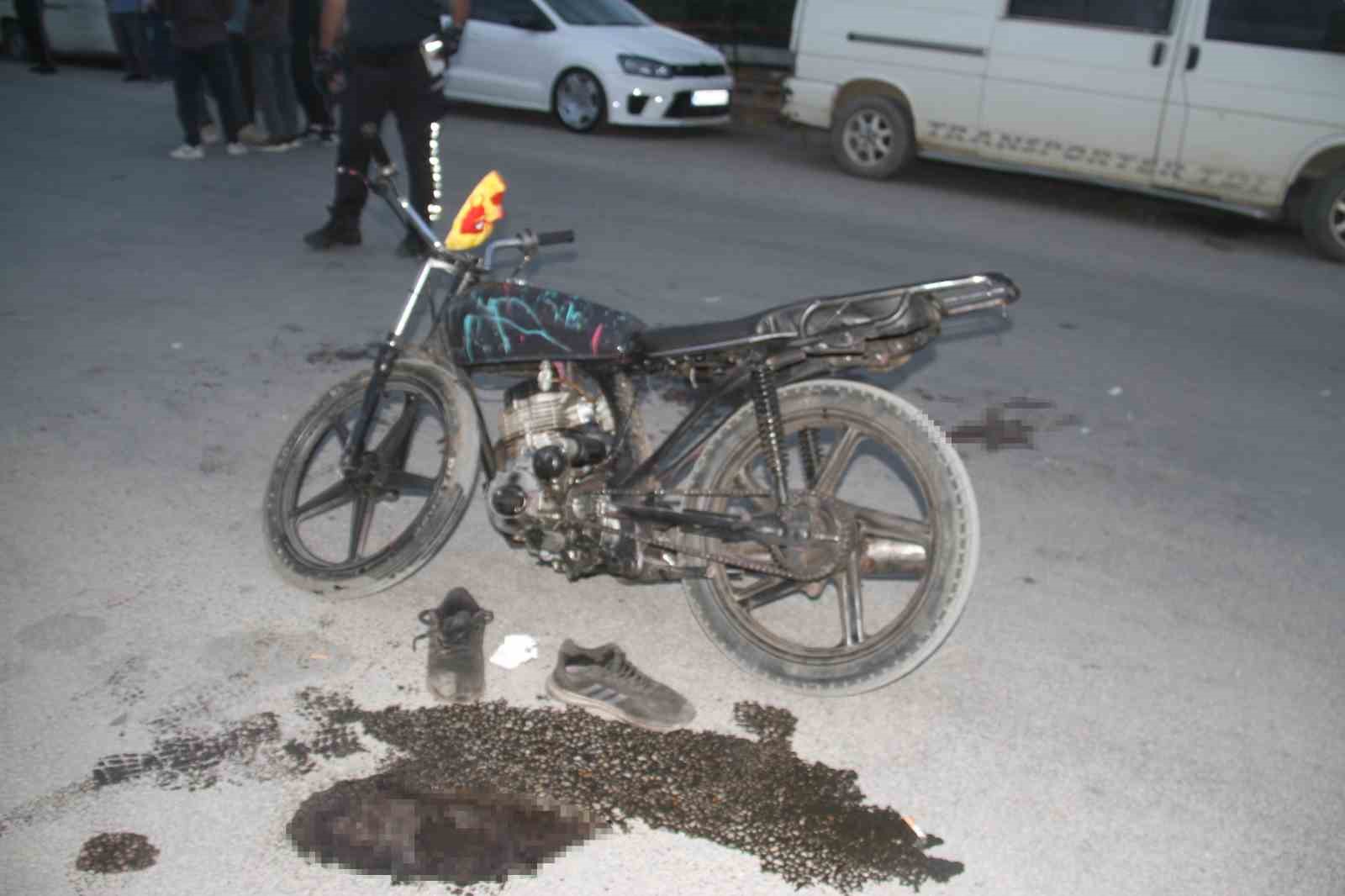 16 yasindaki surucu kazada yaralandi 2 M5UMXnkN