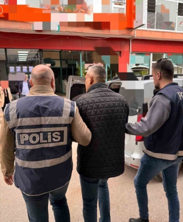 16-yil-hapis-cezasi-bulunan-zanli-saklandigi-yerde-yakalandi-unc7ay3P.jpg