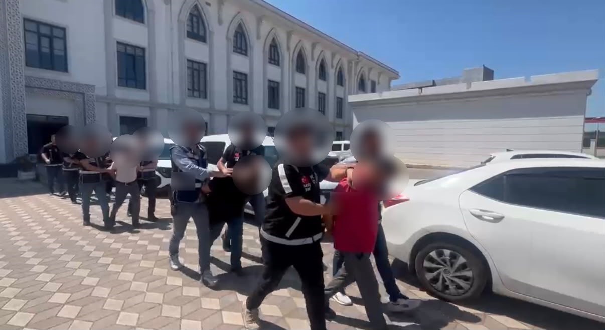 17 yaşındaki gencin öldüğü olayda motosikletin gasbedildiği ortaya çıktı 6 17 yasindaki gencin oldugu olayda motosikletin gasbedildigi ortaya cikti 2 V13GneBe
