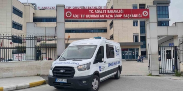 17-yasindaki-surucunun-olumune-sebep-oldugu-kucuk-cocugun-cenazesi-ailesine-teslim-edildi-8LJPwl9Q.jpg