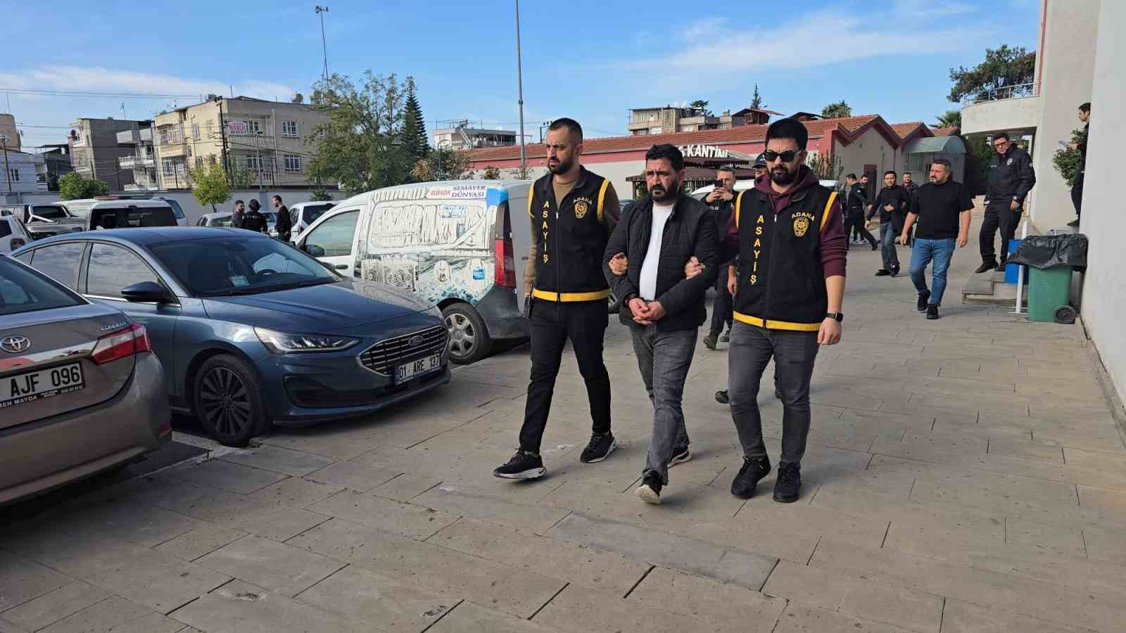 179 suctan 22 yil hapis cezasi olan firari hukumlu yakalandi 0 h7JtrR41