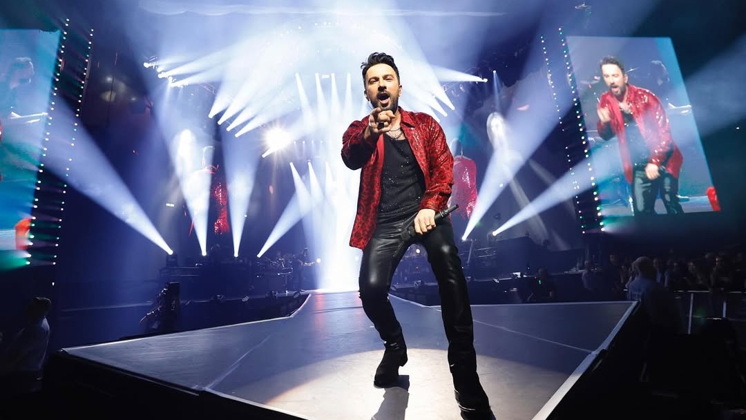 Tarkan Geri Döndü!