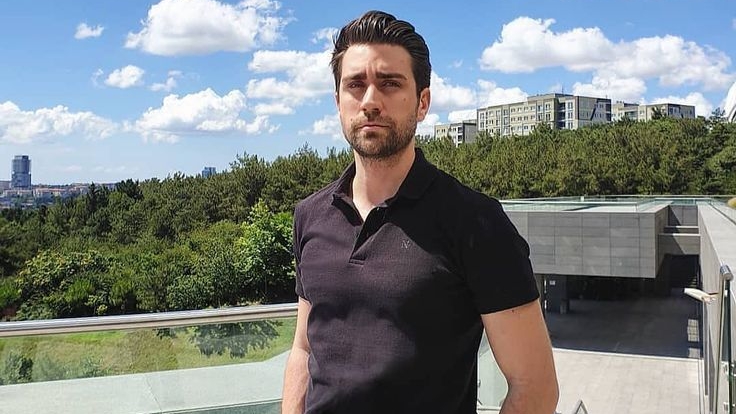 Çirkin dizisi Kadir karakteri kimdir?