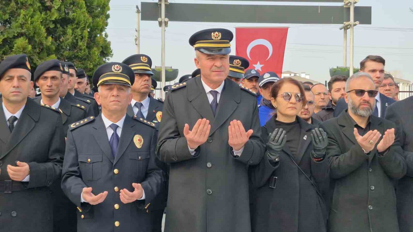 18 mart canakkale zaferinin 111 yilinda duzcede sehitler anildi 4 4R5b3m9Y