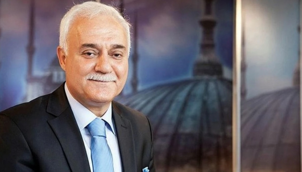 Nihat Hatipoğlu programı ne zaman izlenmeli?