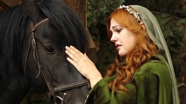 Meryem Uzerli bu role nasıl seçildi?