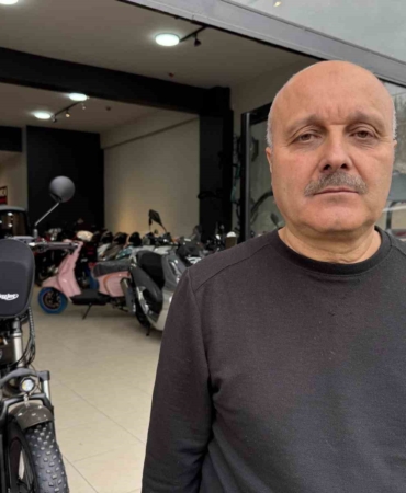 2-bin-600-dolara-eski-deyip-44-bucuk-yerine-40-tlden-bozmaya-calistilar-CJK2p7pB.jpg