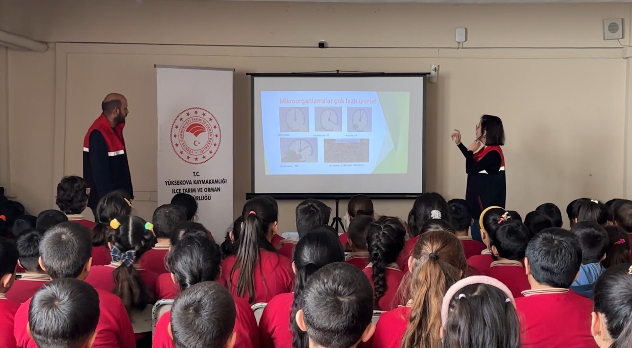 2 bin rakimda gida seferberligi karli yollari asarak cocuklara bilgi tasidilar 8 gMhLstmp