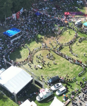 2-bin-rakimli-festivalde-horon-coskusu-OjV2Mpbv.jpg