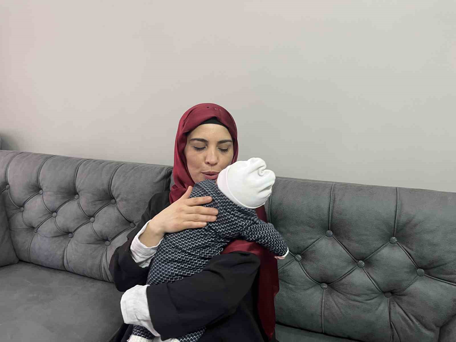 2 cocuklu aile 2si bebek 3 cocuga daha yuva oldu 6 zT99PFiR