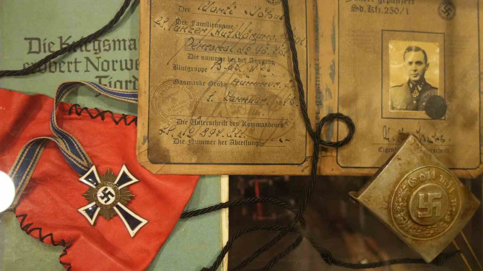 2 dunya savasinin izleri ankaradaki bir antikacida gunyuzune cikti 5