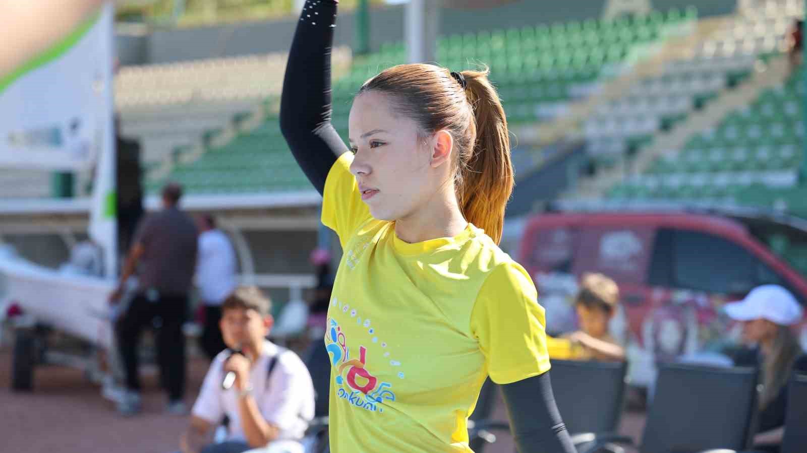 2 kisiyle baslayan jimnastik seruveni 250 sporcuya ulasti 0