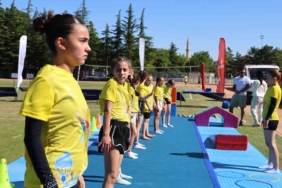 2-kisiyle-baslayan-jimnastik-seruveni-250-sporcuya-ulasti-n1FplOMP.jpg