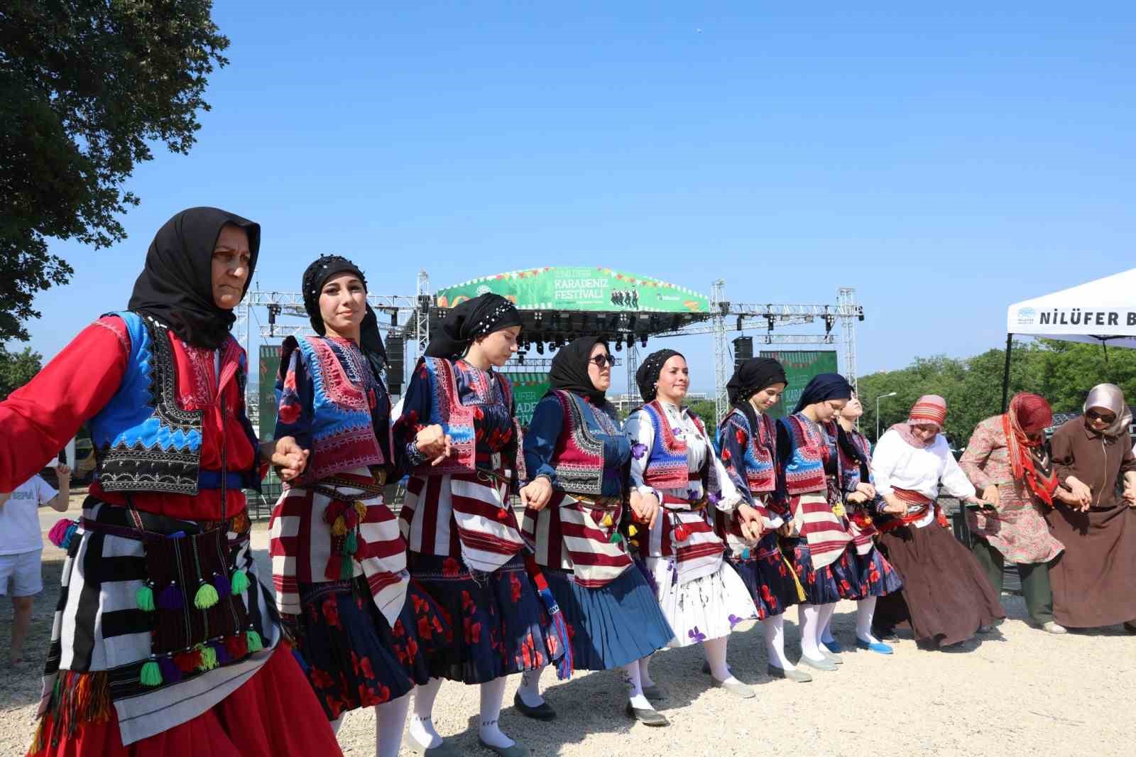 2. Nilüfer Karadeniz Festivali sona erdi 5 2 nilufer karadeniz festivali sona erdi 1