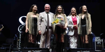 2-nilufer-karadeniz-festivali-sona-erdi-Sm5dzqjV.jpg